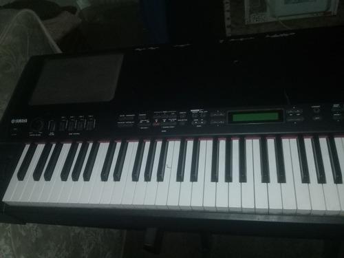 Piano Cp-300 Y Korn Tritón