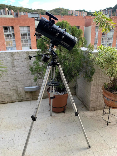 Telescopio Celestron 127eq