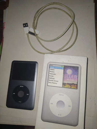 iPod Classic 160 Gb Con Su Cable