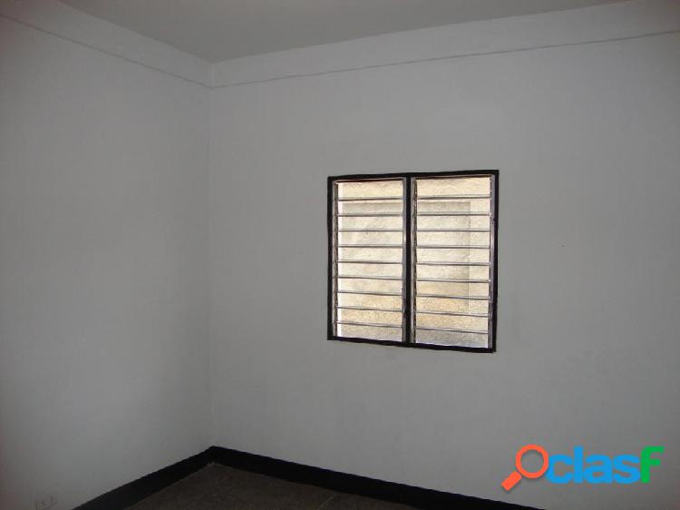 RAH: 19-94. Casa en venta en Municipio Peña