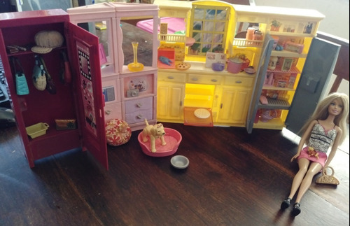 Barbie Orginal Mattel. Cocina Y Ropero. Con Accesorios
