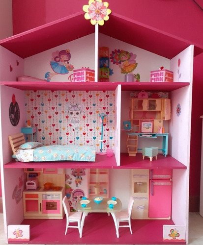 Casa De Barbie Mdf Con Accesorios Usada