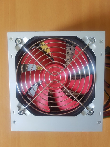 Fuente De Poder 600w Gio Atx 24+4pines 2 Sata 2 Ide Fan 12cm