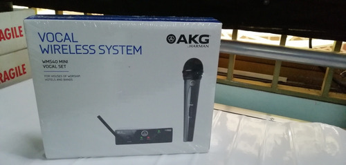 Micrófono De Mano. Inalambrico Akg Pro Audio Wms40 Mini