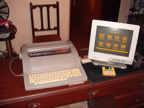 Maquina Electrica Brother Con Monitor Y Disque De Colección