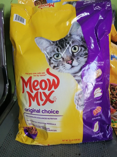 Meaow Mix Gatos