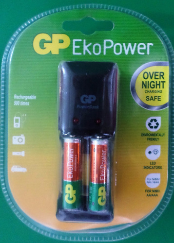 Cargador Gp Aa/aaa Overnight Con 2 Baterias Aaa 650mah