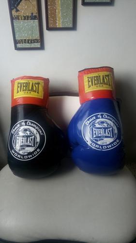 Guantes Gigantes Everlast Decorativos Tiendas