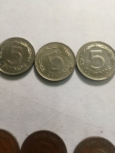 Monedas De 5 Y 1- Céntimos Del Año 