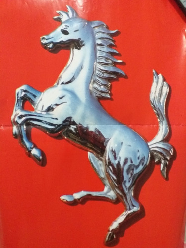 Afiche Ferrari Escudo Mide 60cm Alto X 42cm Ancho