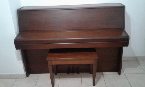 Piano De Pared Danemann