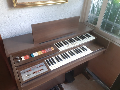 Piano Organo Welson Madera