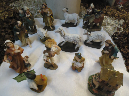 Set De Adornos De Navidad Pesebre O Nacimiento Porcelana