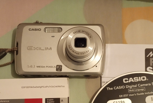 Camara Digital Casio Exilim Como Nueva Todos Sus Accesorios