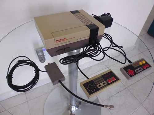 Nintendo Americano / Consola De Video Juegos / Vintage /