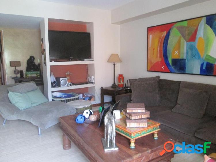 Apartamento en venta Campo Alegre RAH: 17-10174