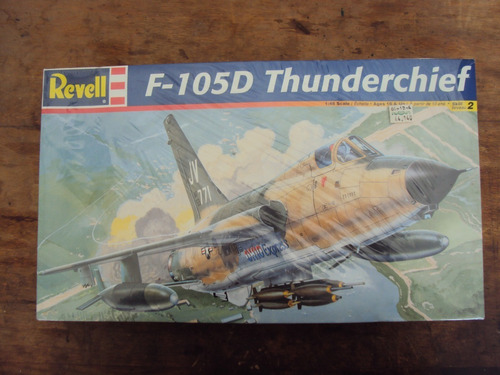 Avión F-105d Thunderchief. Revell. 1:48