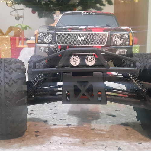 Hpi,monters Truck A Radio Control Savage 4.6,4x4 A Nitro