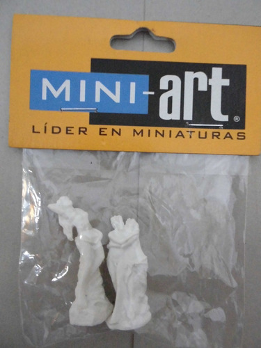 Set Esculturas Miniaturas Maqueta Modelismo 4 Cm Miniart 2vd
