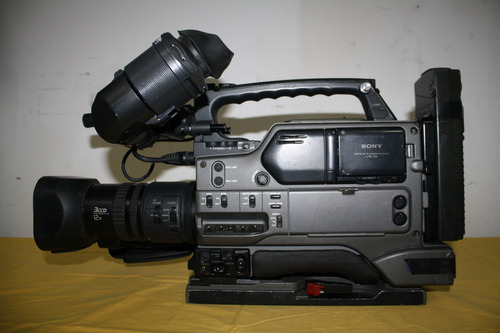 Camara De Video Profesional 3ccd Sony, Mod: Dsr-250 Pro