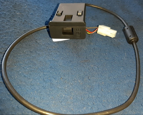 Conector Usb Reproductor De Chery X1