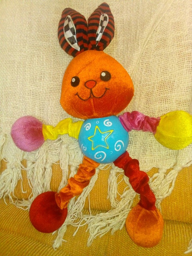 Peluche Interactivo Tipo Sonajero De Colores