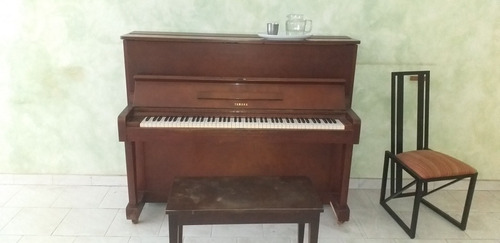 Piano De Pared Yamaha