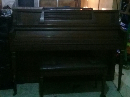 Piano Wurlitzer
