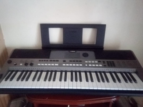 Teclado Yamaha Psr E443