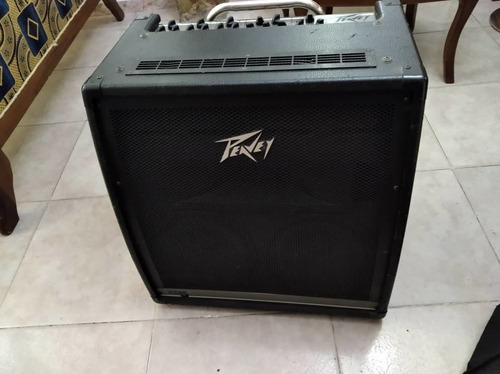 Vendo Amplificador De Piano Y Guitarra Peavey Kb5