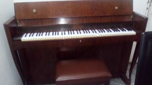 Vendo Piano Vertical Erard