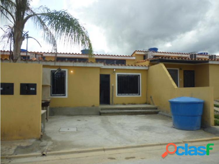 Casa en Venta en El Amanecer Cabudare