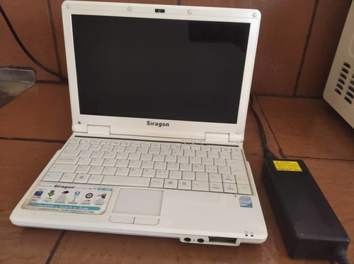 Mini Laptop Siragon Ml