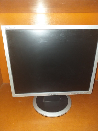 Monitor De 17 Pulgada Usado