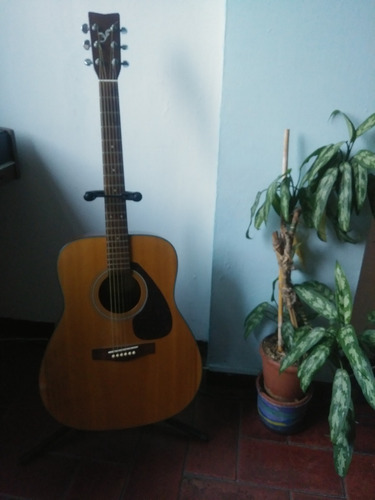 Guitarra Folk Yamaha F-325