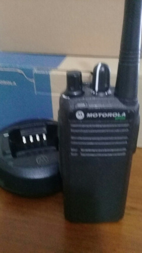 Radio Motorola Ep-350 En Vhf En Perfecto Estado Con Batería