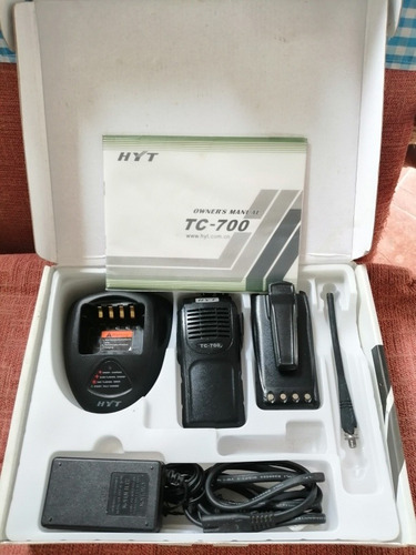 Radios Transmisores Hyt Tc-700