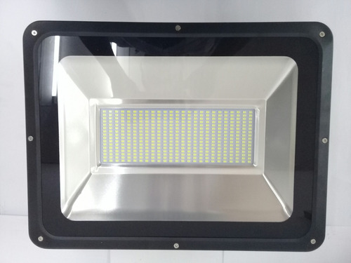 Reflector Led 200w Smd k Multivoltaje