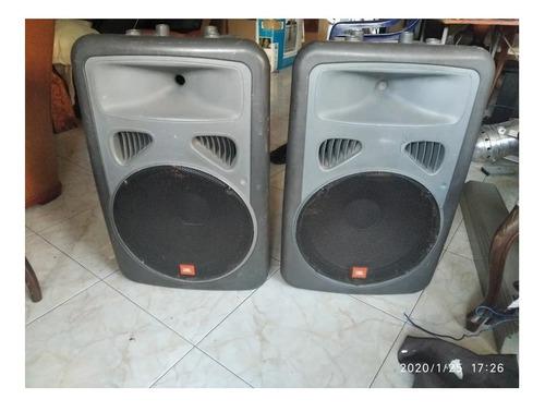 Vendo O Cambio Corneta Jbl Amplificada