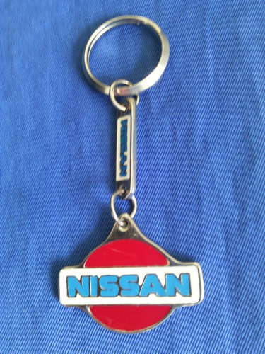 Llavero Nissan