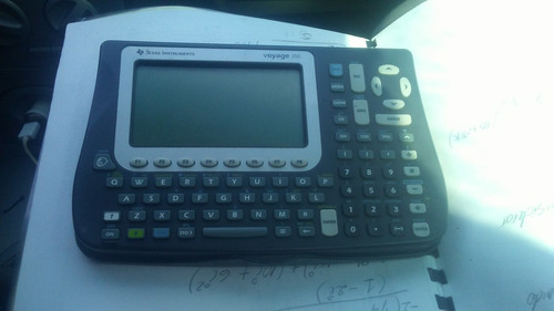 Calculadora Grafica Boyage 200 Texas Instruments.