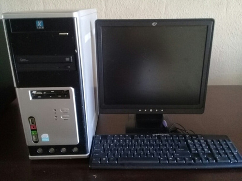 Computadora Incluye Cpu, Monitor De 15 Y Teclado