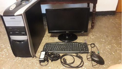 Pc Computadora De Mesa Con Monitor LG 19 Lcd Sin Disco Duro