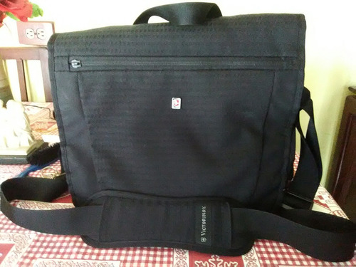 Bolso Maletin Porta Laptop Victorinox Original