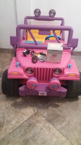 Carro Jeep Barbie