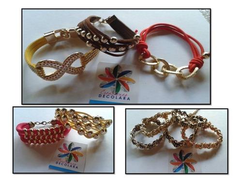 Paquete De Bisutería. Pulseras, Collares Zarcillos Combo