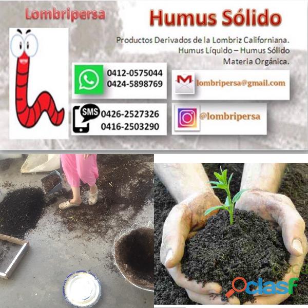 Fertilizante Humus Sólido derivado de la cría de Lombriz