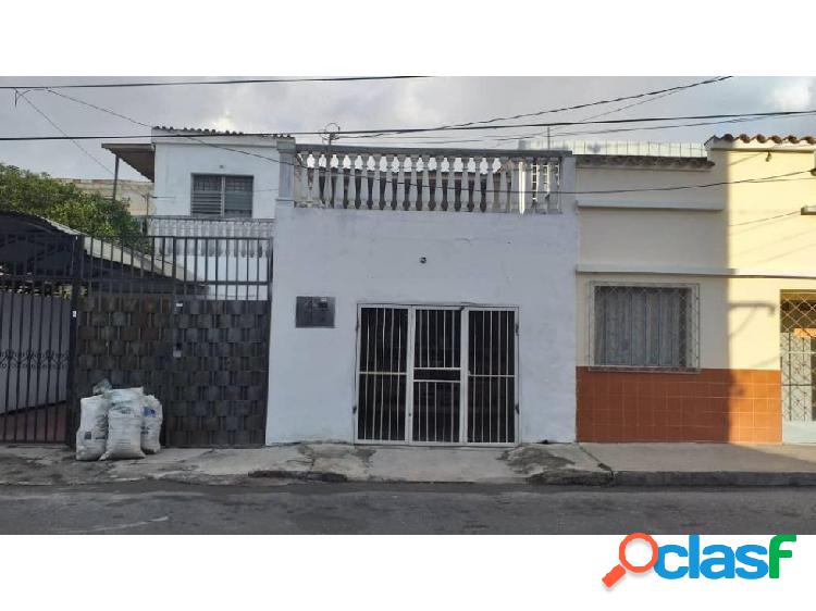 Casa en Venta Oeste Barquisimeto 20-4666 ECM