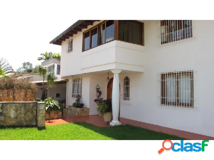Casa en Venta Santa Paula FR5 MLS15-2975