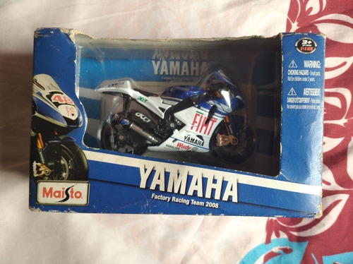 Moto Maisto Escala 1:18 Yamaha Racing Team  No.48